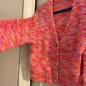 Cute cropped balloon sleeve cardigan with gemstone button detail